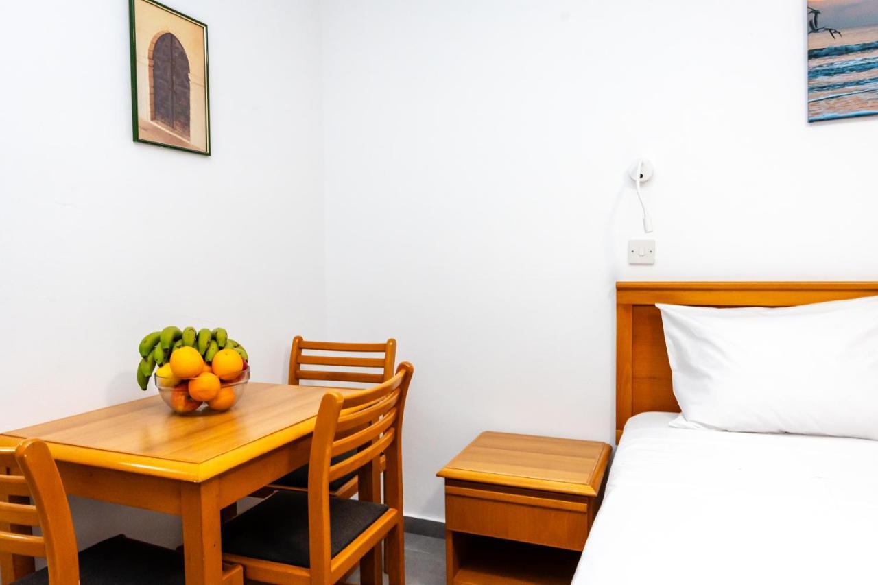 Helios Bay Hotel And Suites Klorakas Luaran gambar