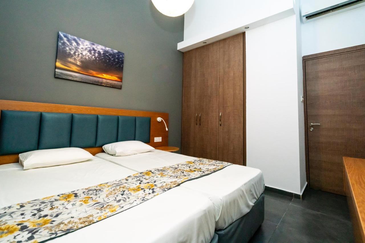 Helios Bay Hotel And Suites Klorakas Luaran gambar