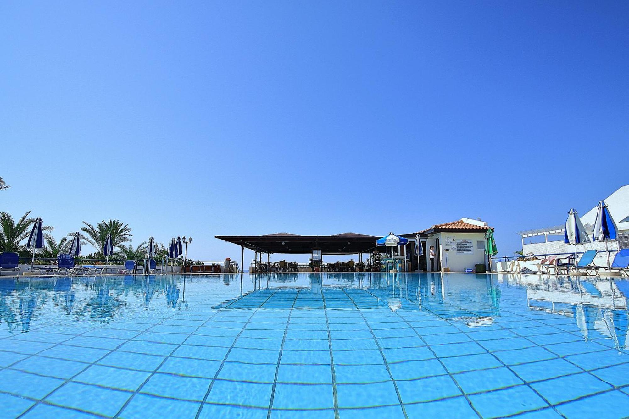 Helios Bay Hotel And Suites Klorakas Kemudahan gambar