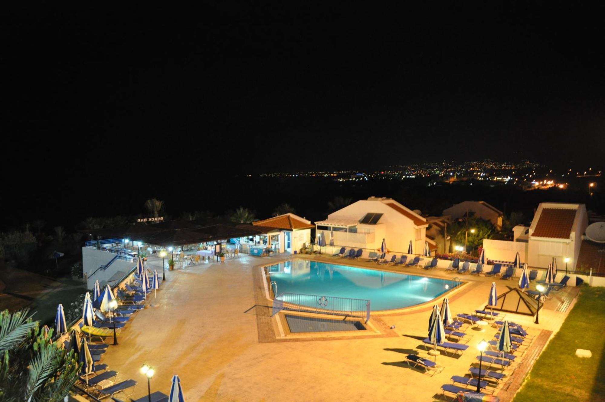 Helios Bay Hotel And Suites Klorakas Luaran gambar
