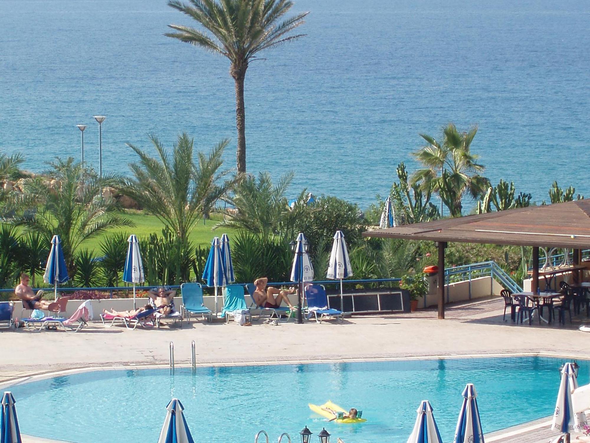 Helios Bay Hotel And Suites Klorakas Luaran gambar