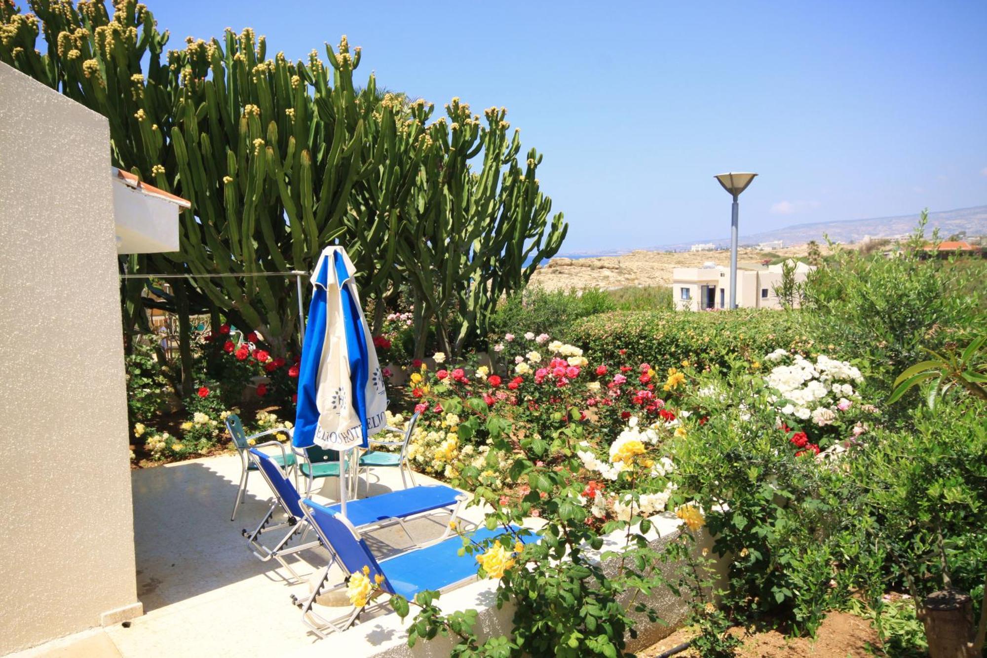 Helios Bay Hotel And Suites Klorakas Luaran gambar