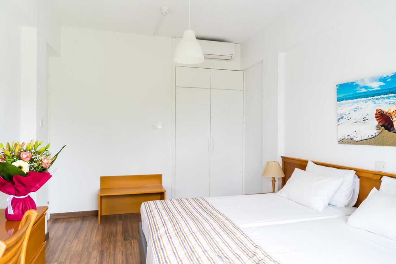 Helios Bay Hotel And Suites Klorakas Luaran gambar