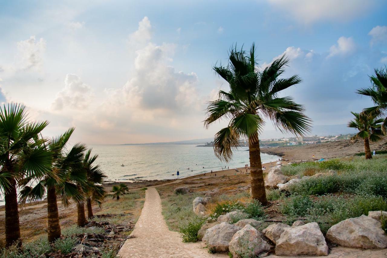 Helios Bay Hotel And Suites Klorakas Luaran gambar