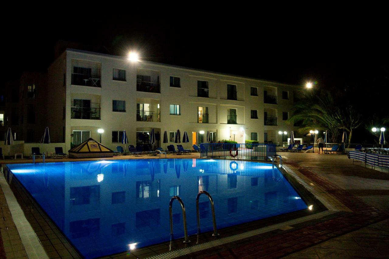 Helios Bay Hotel And Suites Klorakas Luaran gambar