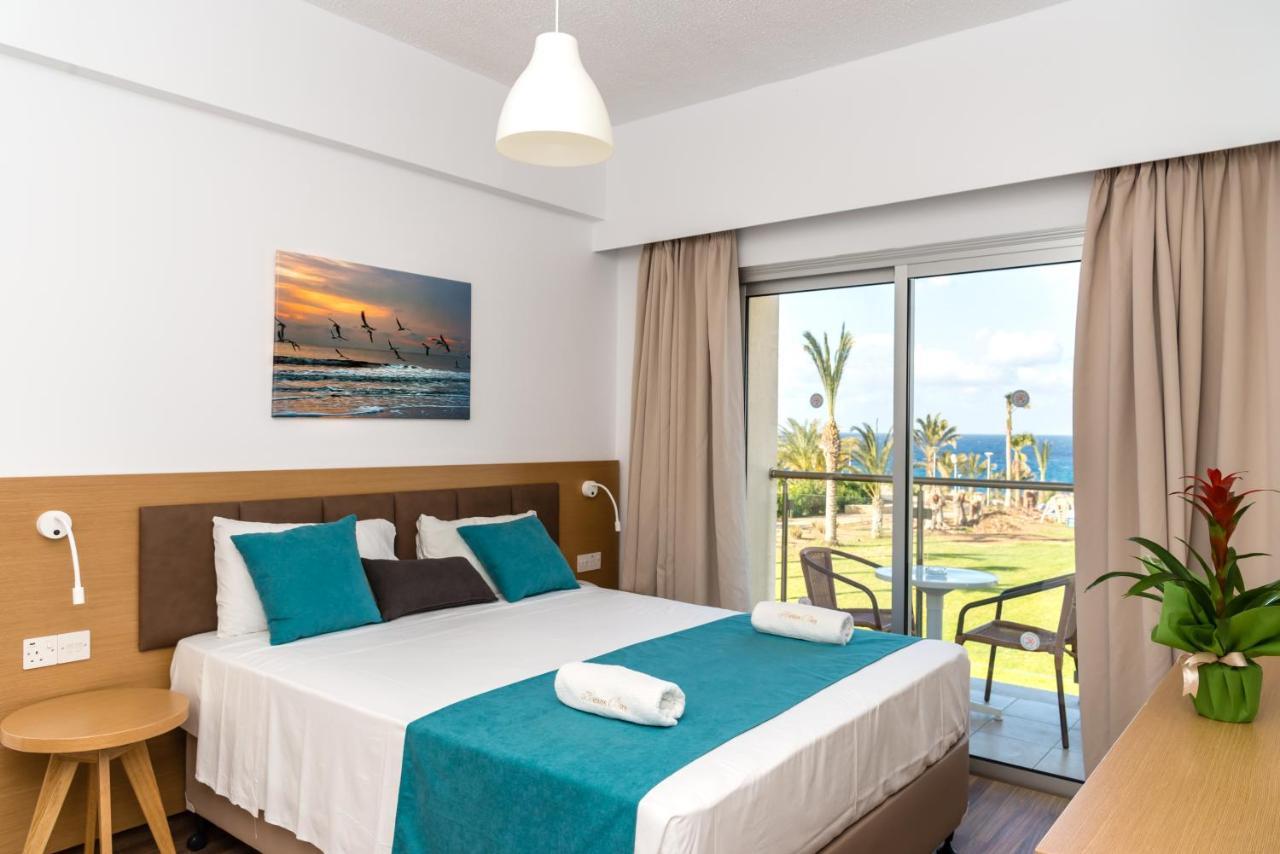 Helios Bay Hotel And Suites Klorakas Luaran gambar