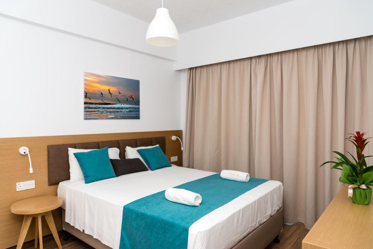 Helios Bay Hotel And Suites Klorakas Luaran gambar
