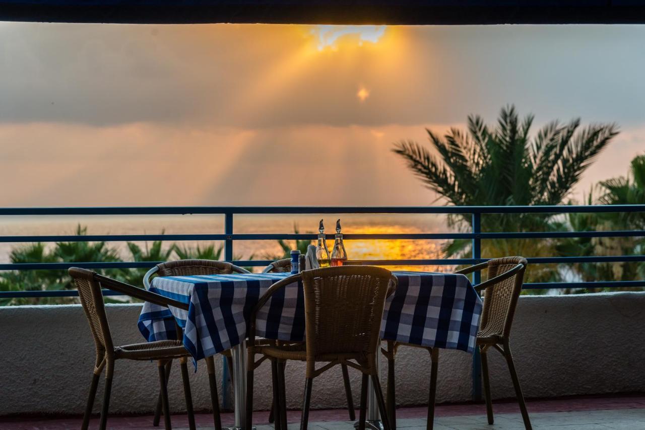 Helios Bay Hotel And Suites Klorakas Luaran gambar